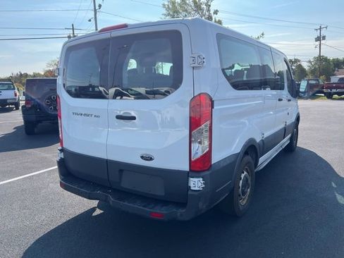 Used 2015 Ford Transit 150 XL image 7