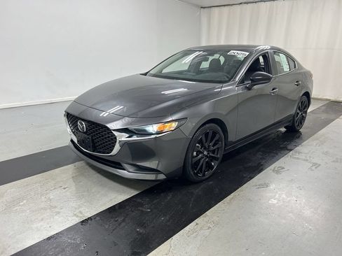 Certified 2025 MAZDA MAZDA3 s FWD image 5