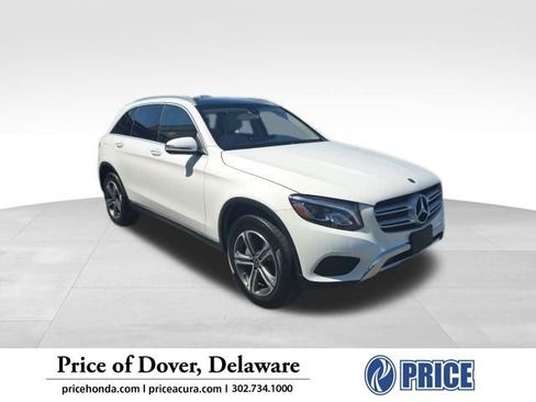Used 2019 Mercedes-Benz GLC 300 4MATIC image 1