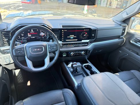 Used 2023 GMC Sierra 1500 SLT w/ SLT Premium Package AWD/4WD image 26