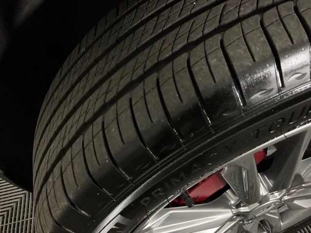 Used 2026 Cadillac XT5 Sportv w/ LPO, Floor Liner Package AWD/4WD image 37