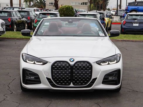 Used 2024 BMW 430i Convertible w/ M Sport Package image 8