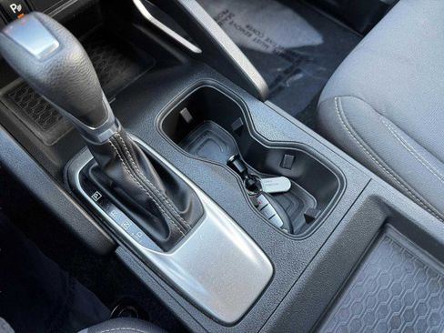 Used 2023 Nissan Frontier SV w/ Technology Package image 35