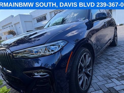 Used 2021 BMW X7 M50i w/ Executive Package AWD/4WD image 17