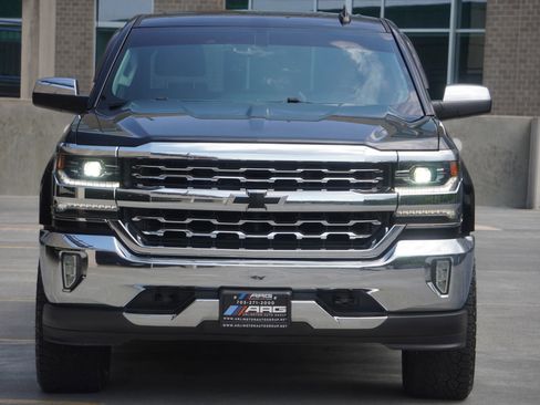 Used 2017 Chevrolet Silverado 1500 LTZ w/ Sport Package AWD/4WD image 19