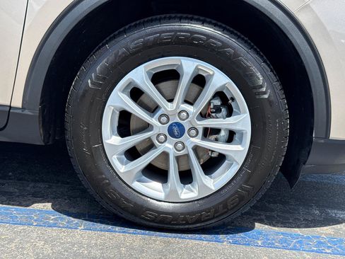 Certified 2021 Ford Escape SE w/ Convenience Package AWD/4WD image 6