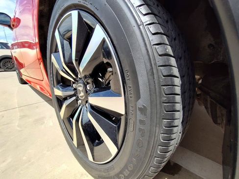 Used 2022 Honda Civic EX image 11