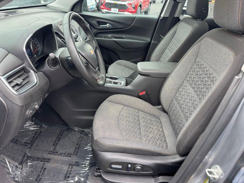 Used 2024 Chevrolet Equinox LT w/ LPO, Floor Liner Package AWD/4WD image 6