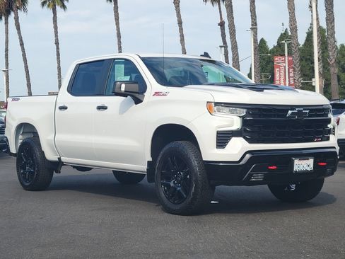 Used 2026 Chevrolet Silverado 1500 LT Trail Boss w/ Safety Package AWD/4WD image 36