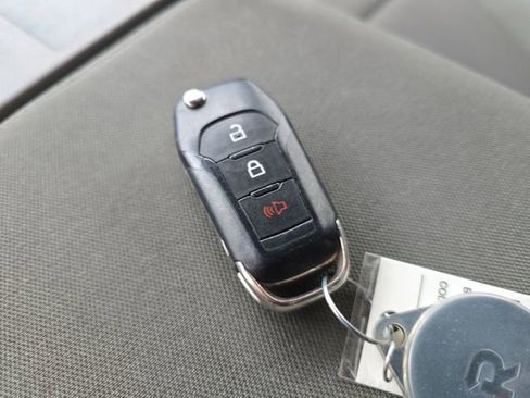 Used 2020 Ford F250 XL w/ STX Appearance Package image 28