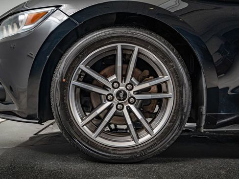 Used 2017 Ford Mustang Premium RWD image 11