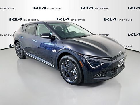 New 2026 Kia EV6 Light RWD image 1