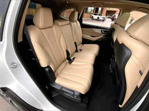 Used 2023 Acura MDX FWD w/ Technology Package image 17