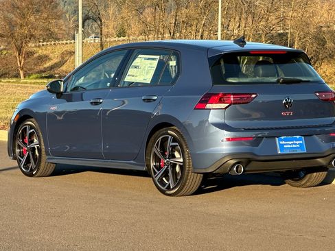 New 2026 Volkswagen GTI SE image 5