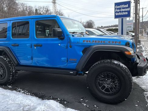 Certified 2022 Jeep Wrangler Unlimited Rubicon w/ Xtreme Recon 35" Tire Package image 9