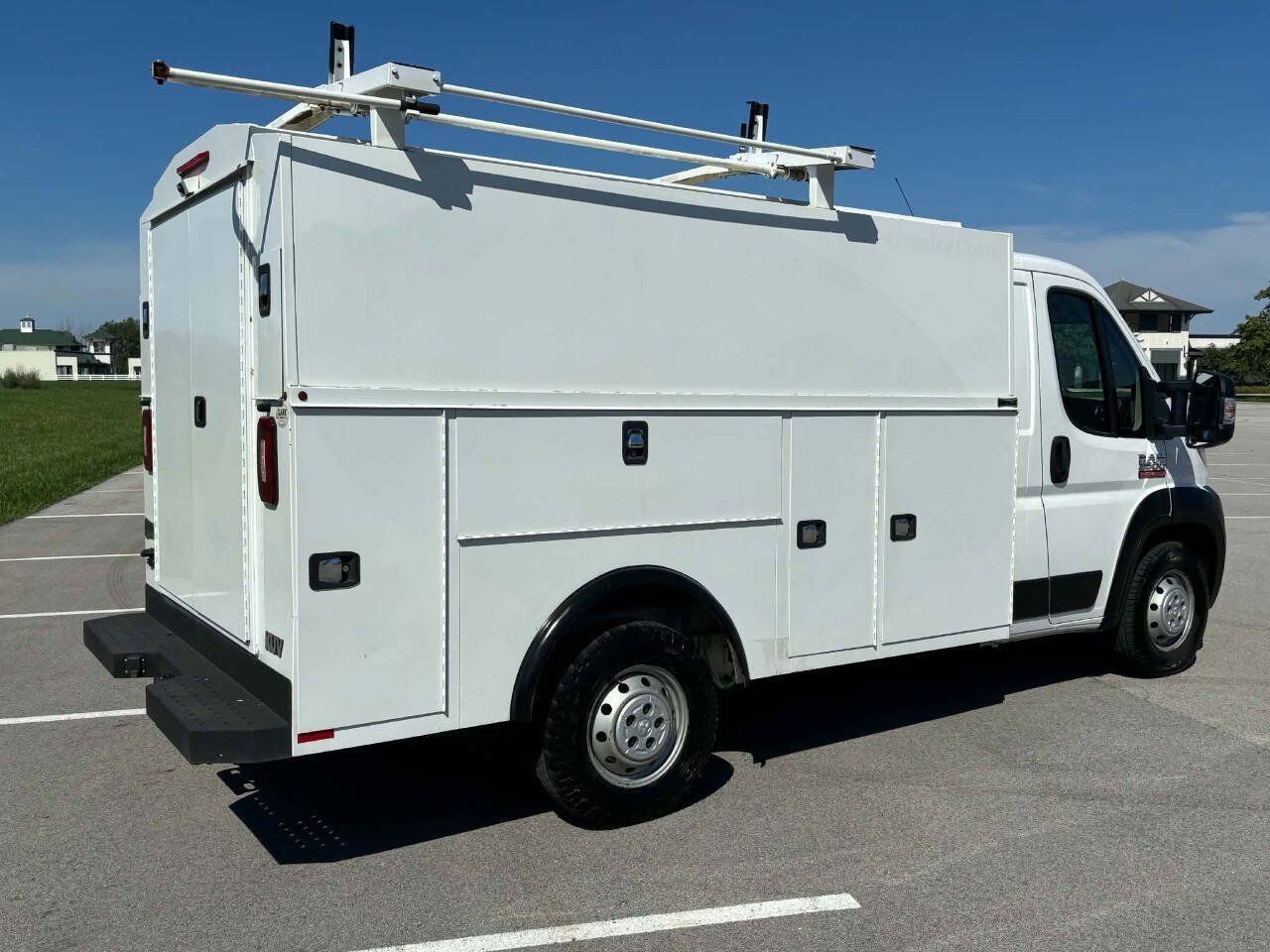 Used 2019 RAM ProMaster 3500 w/ Premium Appearance Group FWD image 5