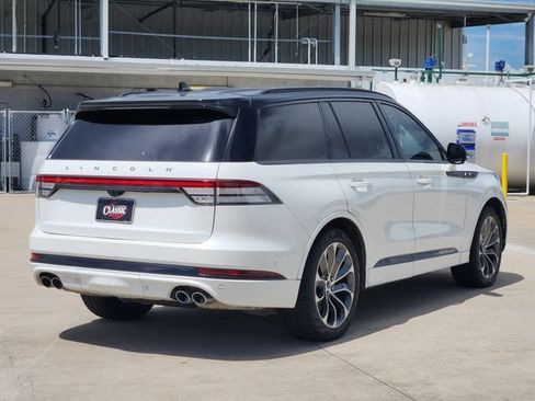 Used 2020 Lincoln Aviator Grand Touring w/ Equipment Group 302A AWD/4WD image 7