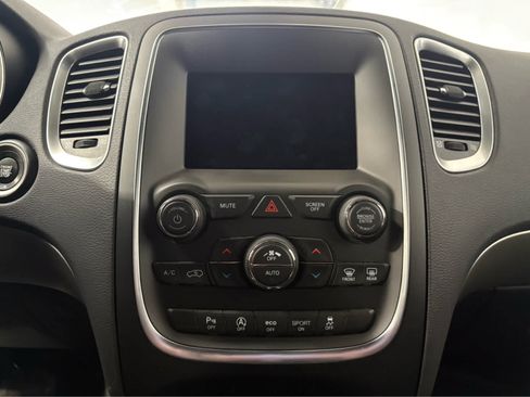Used 2020 Dodge Durango SXT AWD/4WD image 22
