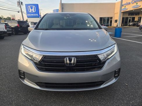 Used 2023 Honda Odyssey EX-L image 2