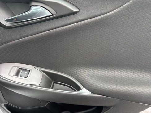 Used 2024 Chevrolet Malibu LT image 37