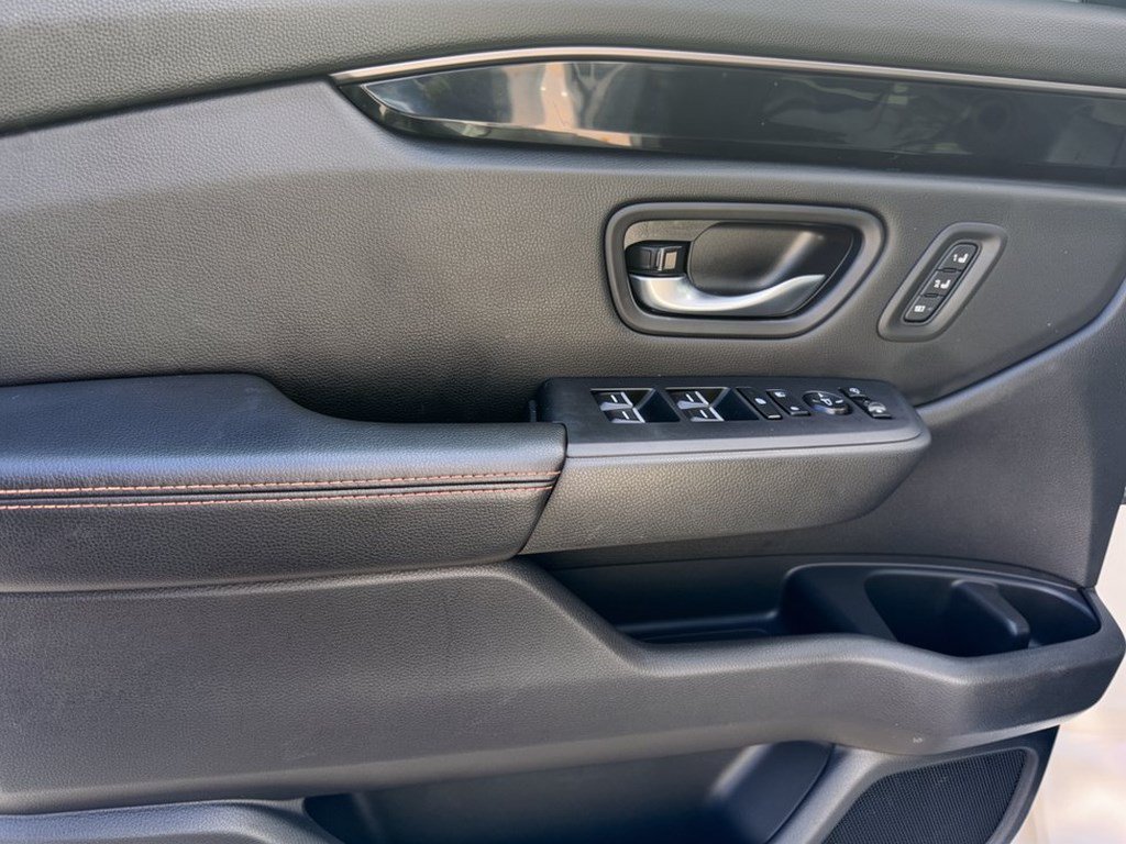 Certified 2024 Honda Pilot TrailSport image 11