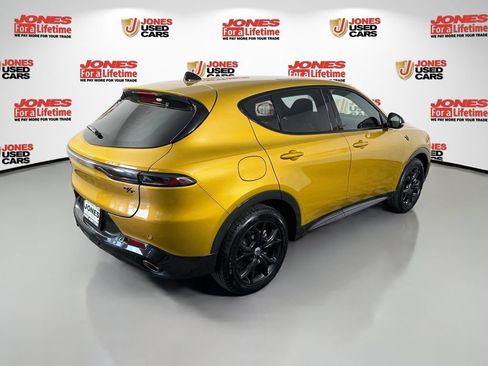 Used 2024 Dodge Hornet R/T Plus w/ R/T Blacktop Package AWD/4WD image 17