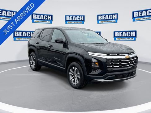 New 2026 Chevrolet Equinox LT FWD image 2