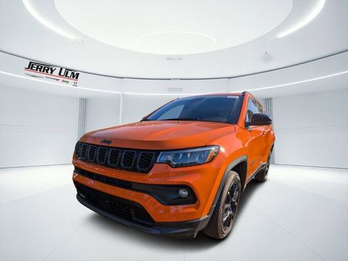 New 2026 Jeep Compass Latitude AWD/4WD image 5