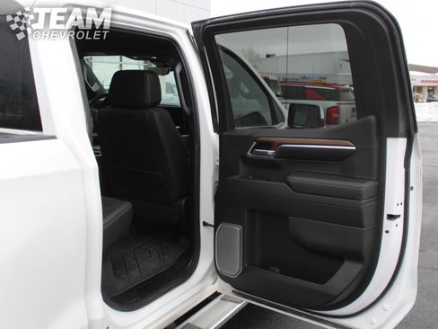 Certified 2024 Chevrolet Silverado 1500 High Country w/ High Country Premium Package image 22