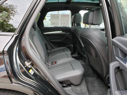 Used 2024 Audi Q5 2.0T Premium Plus AWD/4WD image 16