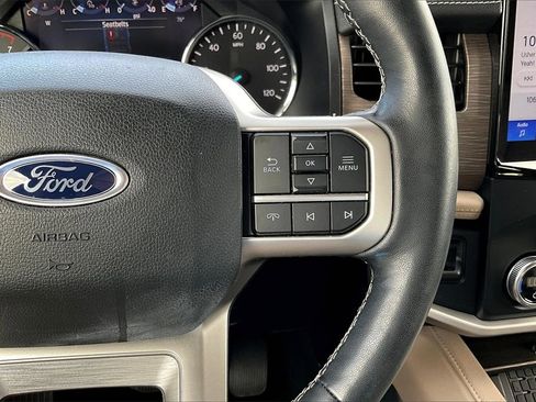 Used 2024 Ford Expedition Max Limited image 19