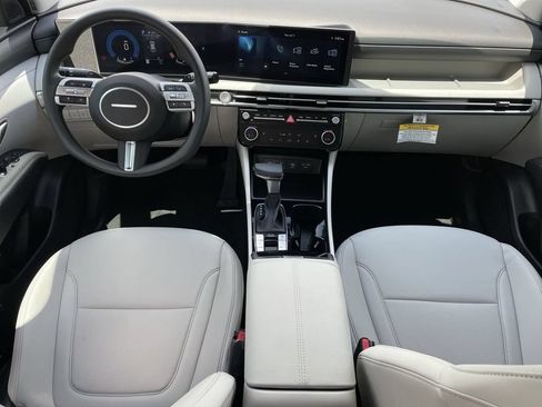 New 2026 Hyundai Tucson SEL Plus FWD image 16