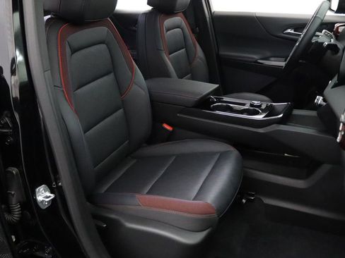 Used 2026 Chevrolet Equinox RS FWD image 16