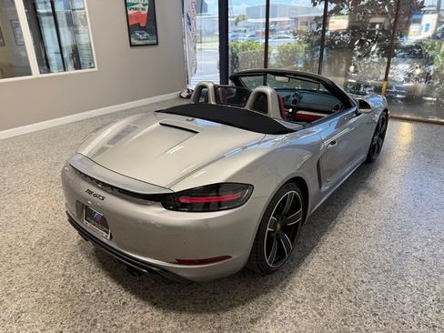 Used 2023 Porsche 718 Boxster GTS RWD image 10