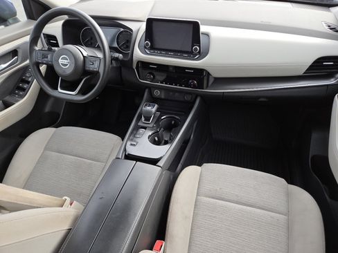 Used 2021 Nissan Rogue SV image 21