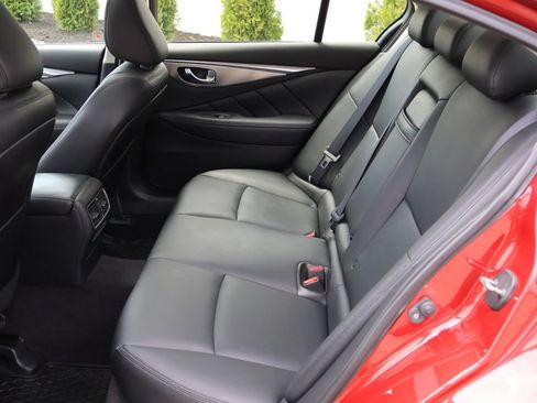 Used 2016 INFINITI Q50 Premium AWD/4WD image 8