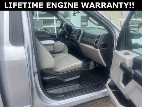 Used 2021 Ford F250 XL w/ Power Equipment Group image 11