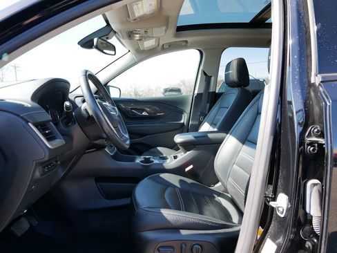 Used 2022 GMC Terrain Denali image 11