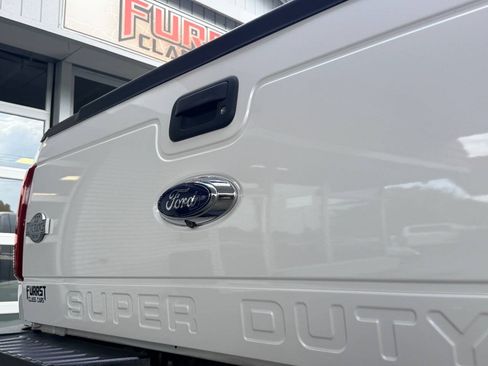 Used 2015 Ford F250 King Ranch w/ FX4 Off-Road Package AWD/4WD image 9