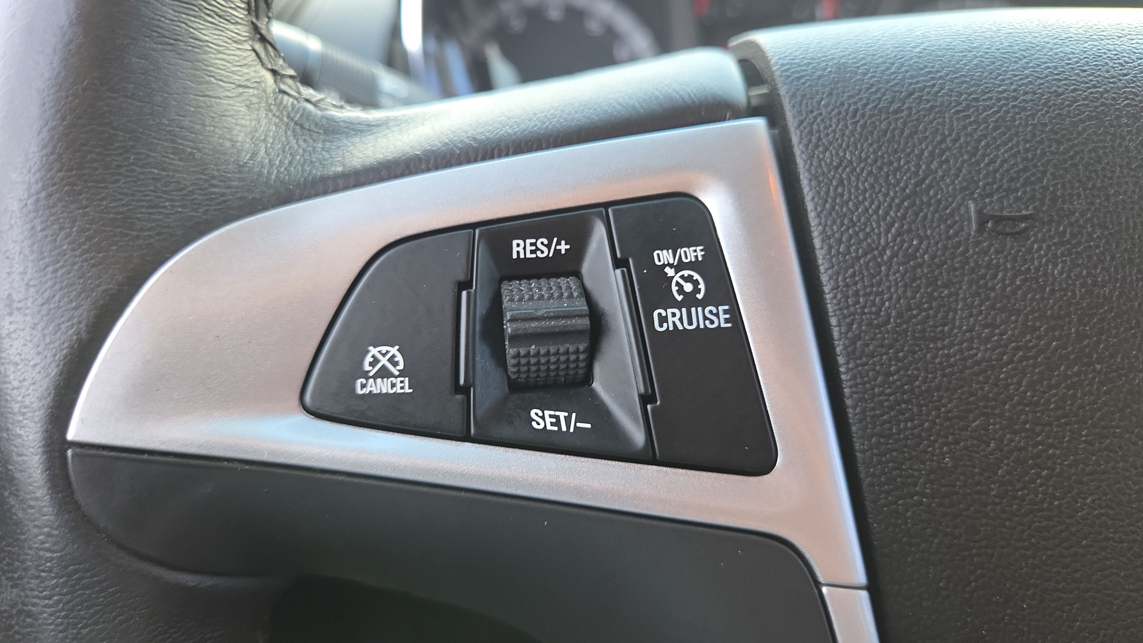 Used 2016 GMC Terrain SLE w/ Driver Alert Package I FWD image 25