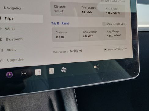 Used 2023 Tesla Model 3 Performance image 12