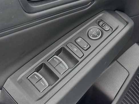 Certified 2023 Honda Accord EX image 17