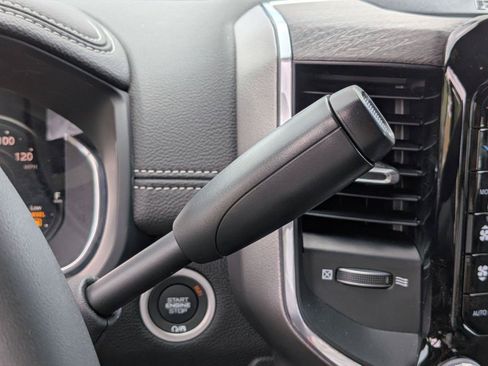 New 2026 RAM 2500 Laramie w/ Sport Appearance Package AWD/4WD image 28