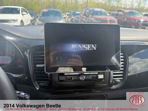 Used 2014 Volkswagen Beetle 2.5 FWD image 12