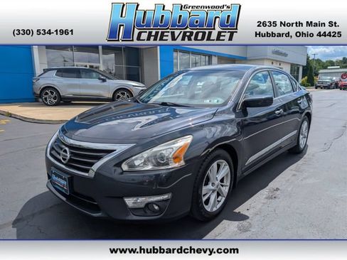 Used 2015 Nissan Altima 2.5 SV FWD image 1