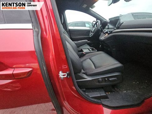 Used 2025 Honda Odyssey Sport-L image 7