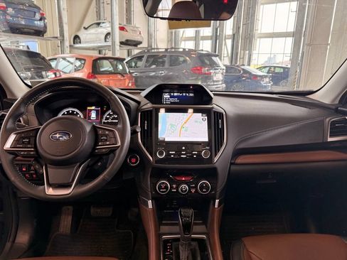 Used 2023 Subaru Forester Touring w/ Popular Package #3 AWD/4WD image 11
