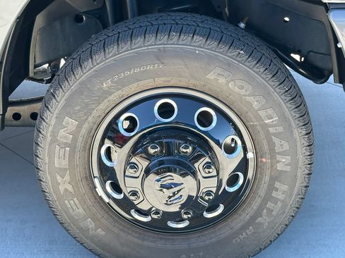 New 2026 RAM 3500 Laramie AWD/4WD image 12