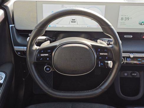 Used 2024 Hyundai Ioniq 5 SEL image 16