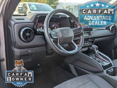 Certified 2025 Chevrolet Colorado Z71 w/ Technology Package AWD/4WD image 5